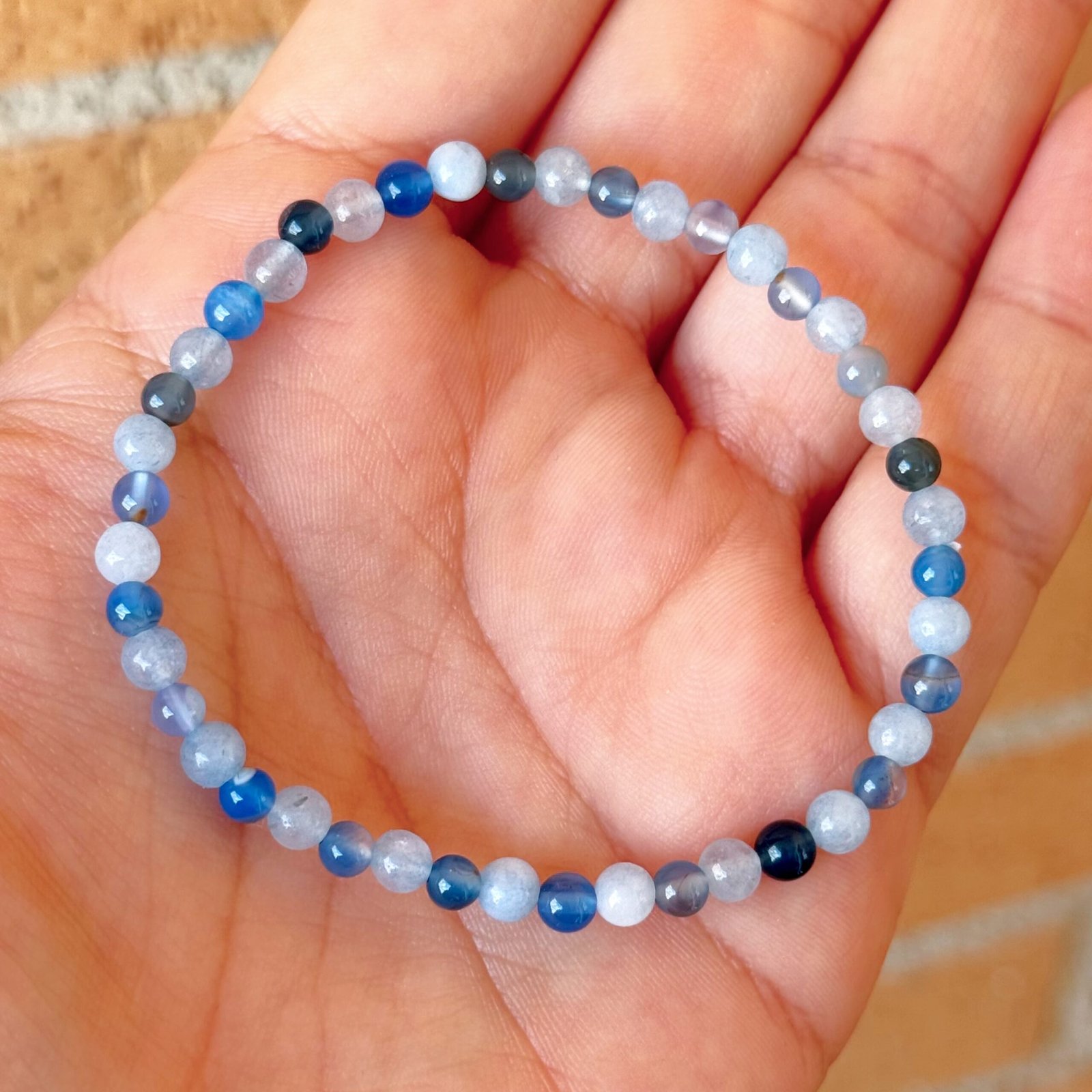 Pulsera bolas CLARIDAD (aguamarina y ágata azul)