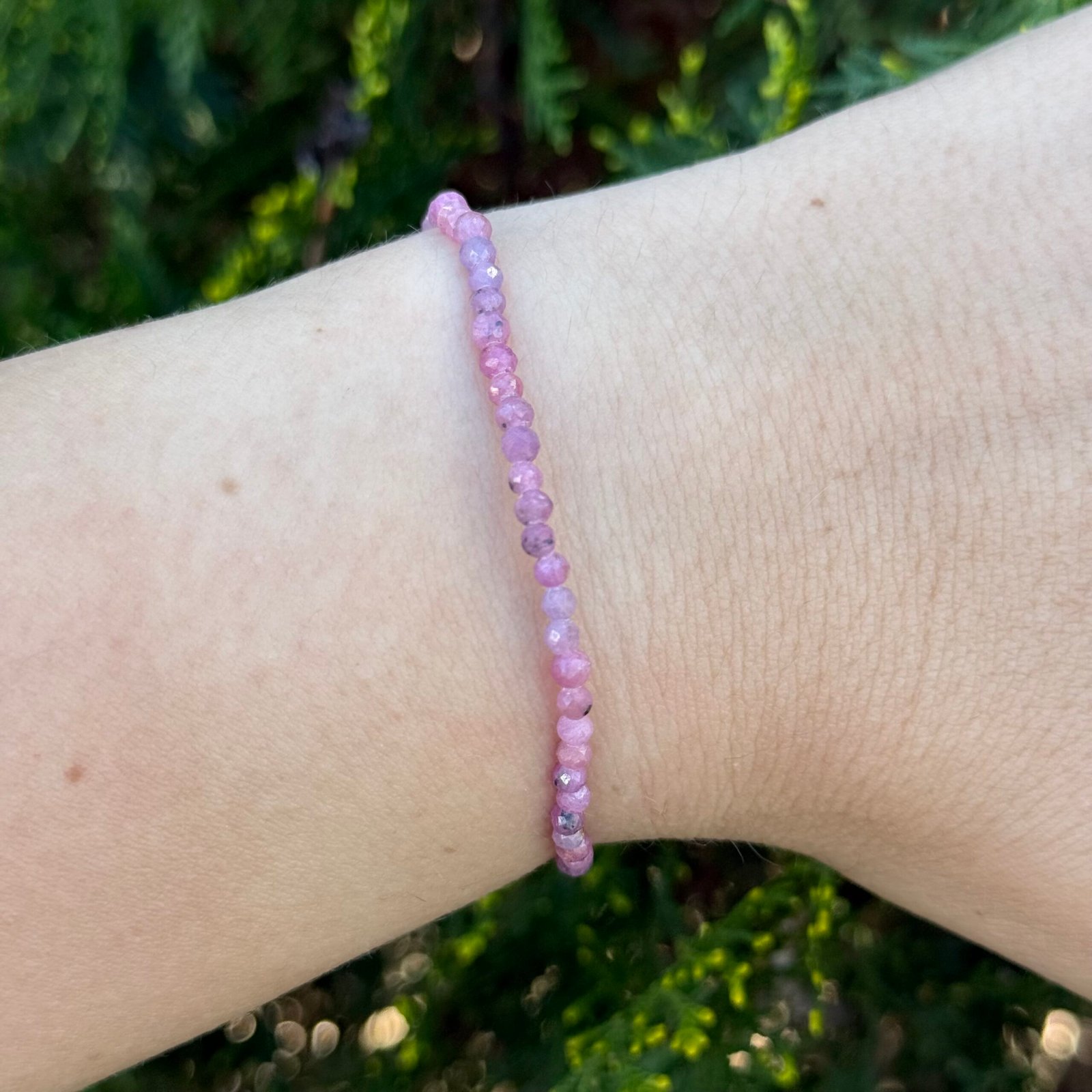 Pulsera facetada Rubí 3mm