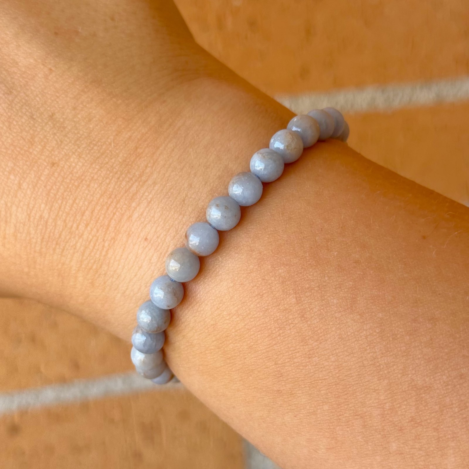 Pulseras bolas angelita 6mm